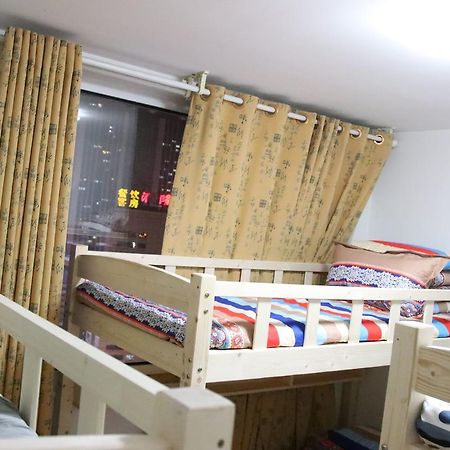 Yantai Music Theme Youth Hostel Экстерьер фото