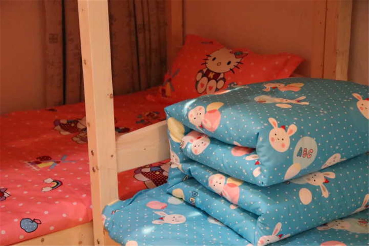 Yantai Music Theme Youth Hostel Экстерьер фото